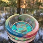 rainbow-resin-ashtray-panda-rolling-1_720x